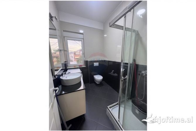 Shtepi me qera 1+1 ne Tirane - 700 Euro