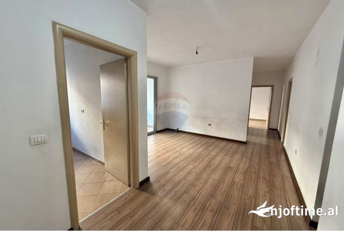Shtepi ne shitje 2+1 ne Tirane - 135,900 Euro