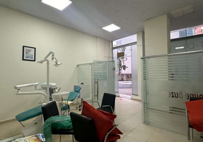 Ambient biznesi me qera 3+1 ne Tirane - 400 Euro