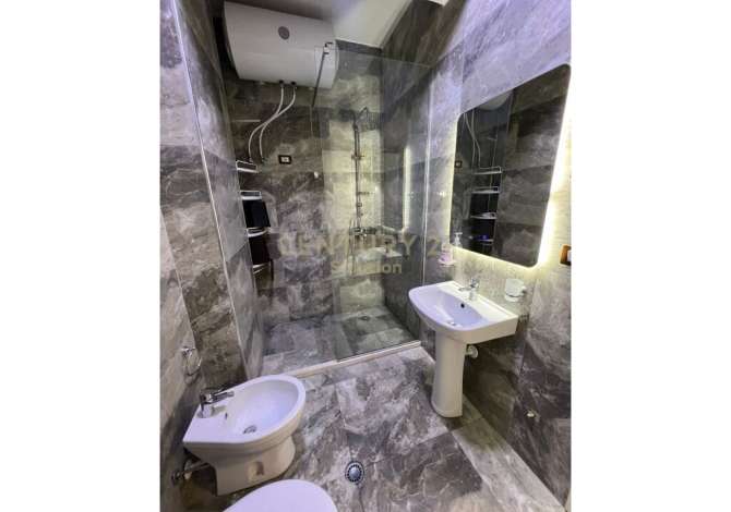 Shtepi me qera Apartament ne Tirane, 2+1, Mobilimi E mobiluar, Pagesa 600  Euro.