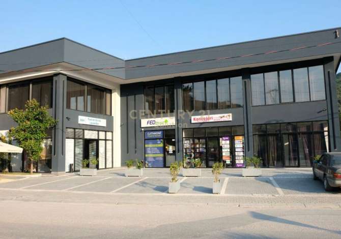 Ambient biznesi me qera 1+1 ne Tirane - 2,000 Euro