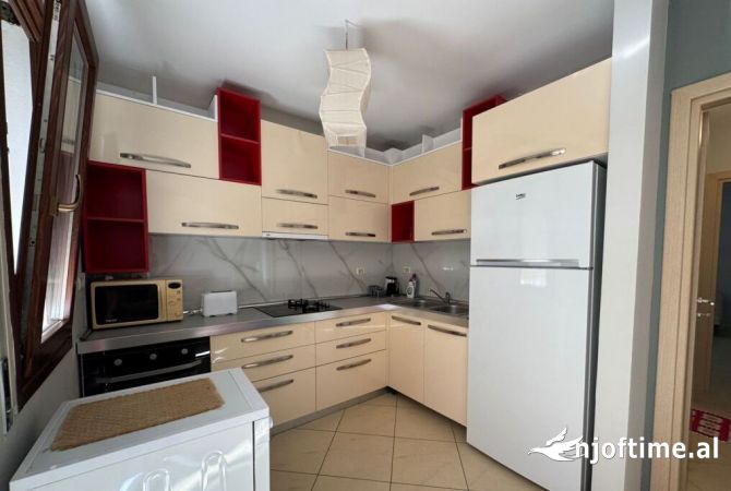 Shtepi me qera 2+1 ne Tirane - 550 Euro