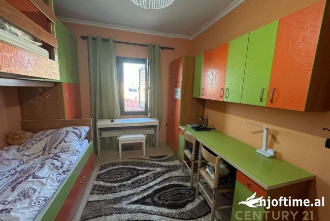 Shtepi ne shitje 2+1 ne Tirane - 140,000 Euro