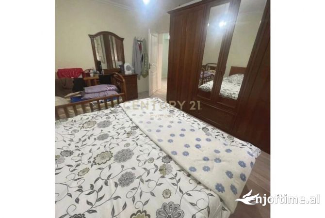 Shtepi ne shitje 2+1 ne Tirane - 98,000 Euro