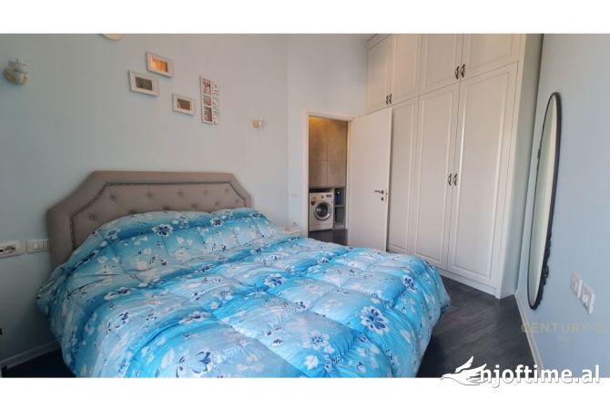 Shtepi me qera Apartament ne Tirane, 2+1, Mobilimi E mobiluar, Pagesa 700  Euro.