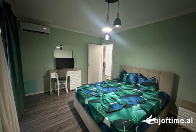 Shtepi me qera Apartament ne Tirane, 2+1, Mobilimi E mobiluar, Pagesa 750  Euro.