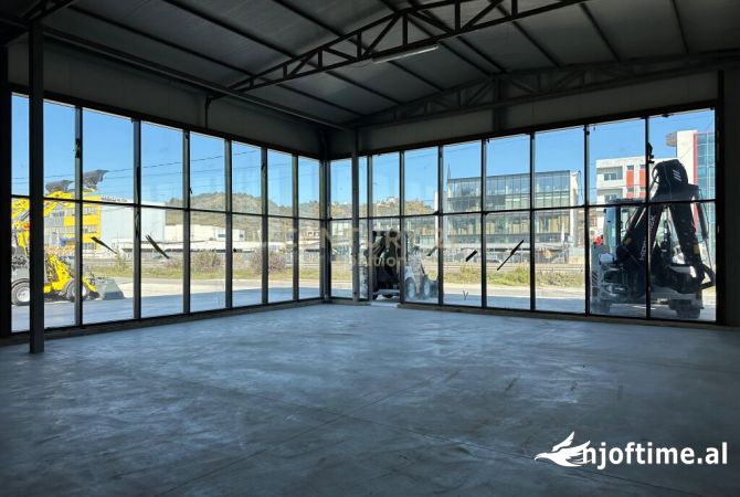 Ambient biznesi me qera 4+1 ne Tirane - 6,600 Euro