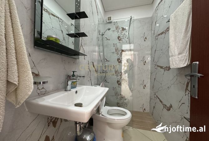 Shtepi ne shitje Apartament ne Sarande, 3+1, Mobilimi E mobiluar, Pagesa 310,000  Euro.