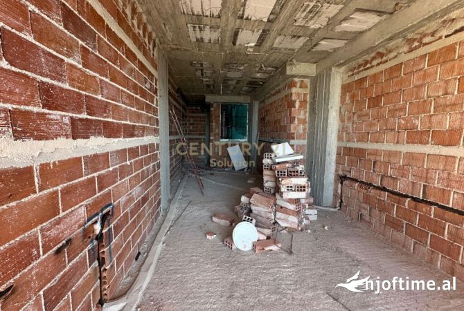 Shtepi ne shitje Apartament ne Sarande, 2+1, Mobilimi E mobiluar, Pagesa 150,000  Euro.