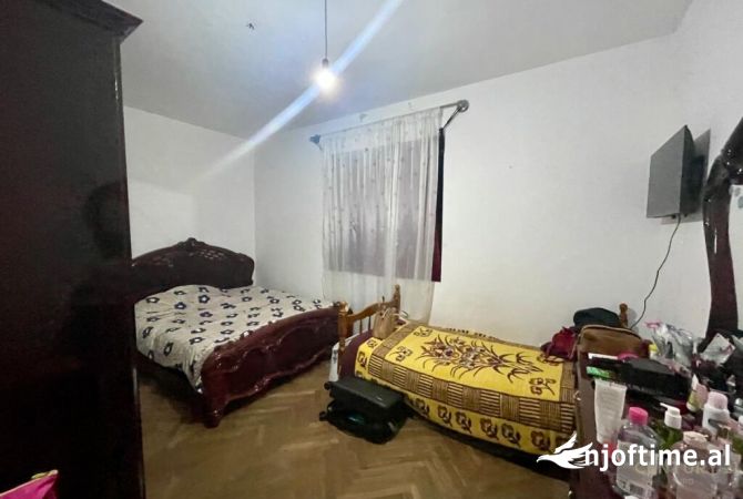 Shtepi ne shitje 2+1 ne Tirane - 138,000 Euro