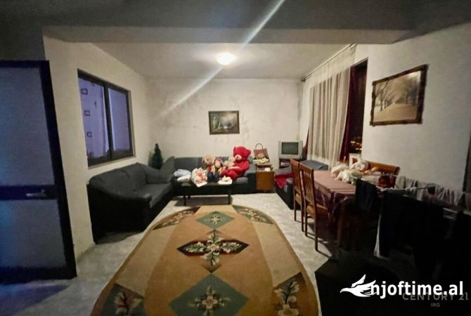 Apartment for sale in Tirana 2+1, Furnished