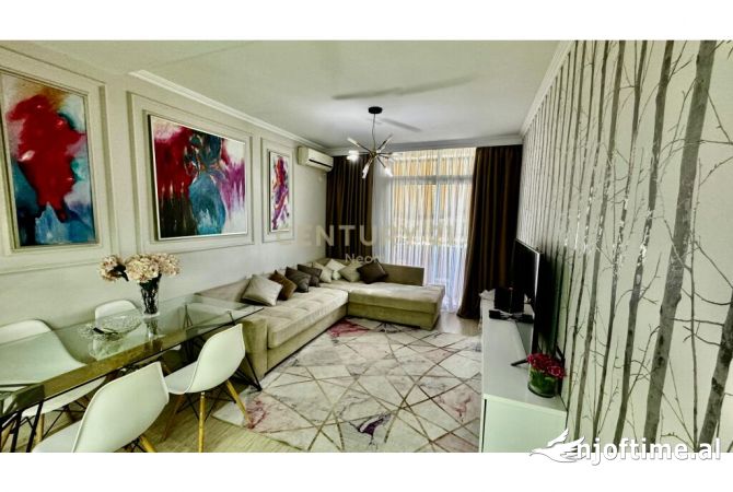 Shtepi ne shitje Apartament ne Tirane, 1+1, Mobilimi E mobiluar, Pagesa 170,000  Euro.