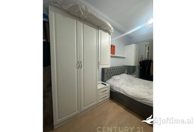 Shtepi ne shitje 1+1 ne Tirane - 140,000 Euro