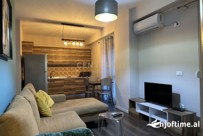 Shtepi me qera 1+1 ne Tirane - 600 Euro