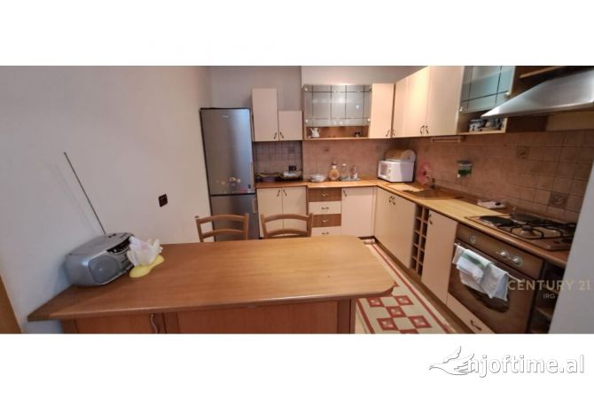 Shtepi ne shitje 2+1 ne Tirane - 250,000 Euro