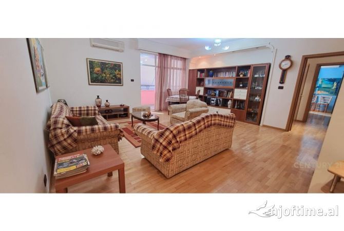 Shtepi ne shitje 2+1 ne Tirane - 250,000 Euro