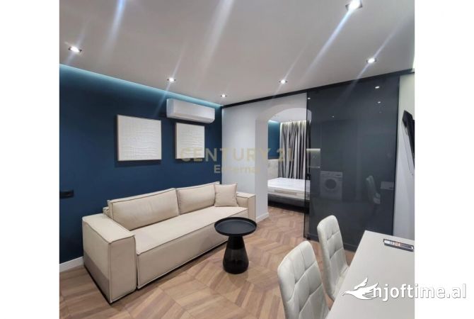 Shtepi ne shitje Apartament ne Tirane, 3+1, Mobilimi E mobiluar, Pagesa 268,000  Euro.