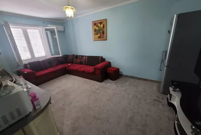 Shtepi ne shitje 2+1 ne Tirane - 150,000 Euro