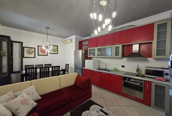 Shtepi me qera 2+1 ne Tirane - 600 Euro
