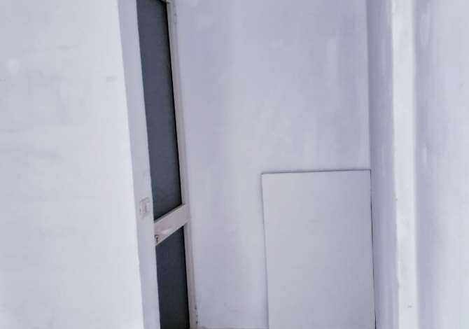 Business Property in Sale 1+1 in Tirana - 16,000 Euro