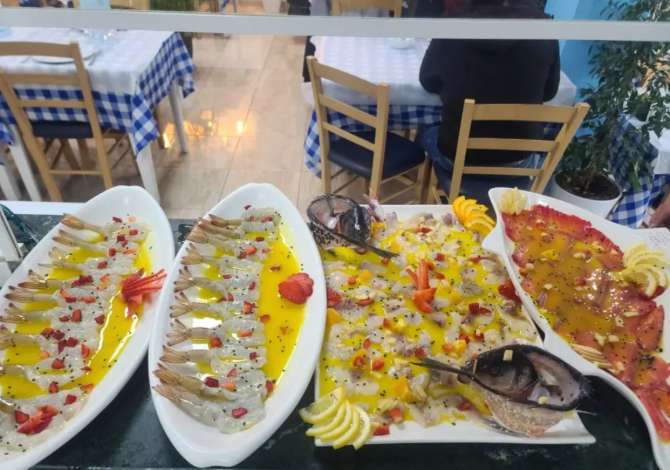 Njoftime Pune ne Tirane, Profesioni Kamarier/e,Ndihmes Kamarier/e, Ndihmes kuzhine, Zgarist , , Pagesa Me Marreveshje.