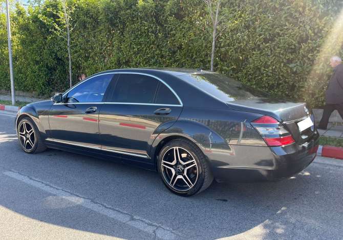 Noleggio Auto  a Tirana - 90 Euro