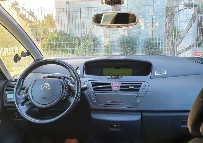 Noleggio Auto  a Tirana - 50 Euro