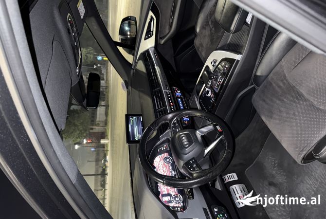 Makina ne shitje ne Tirane, Audi, 2016 Diesel,Kambio Automatik Pagesa 34,000  Euro.