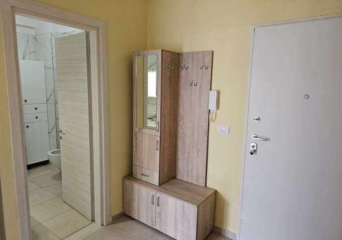 Shtepi me qera Apartament ne Tirane, 1+1, Mobilimi E mobiluar, Pagesa 35,000  Leke.