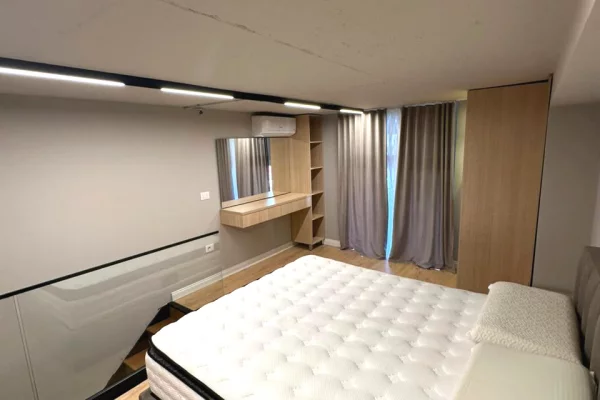 Shtepi ne shitje Duplex(shtepi me 2 kate) ne Tirane, 1+1, Mobilimi E mobiluar, Pagesa 119,000  Euro.
