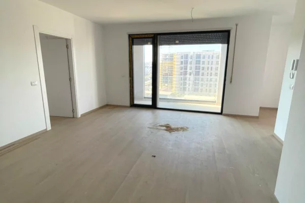 Shtepi ne shitje Apartament ne Tirane, 2+1, Mobilimi Bosh, pa mobiluar, Pagesa 152,750  Euro.