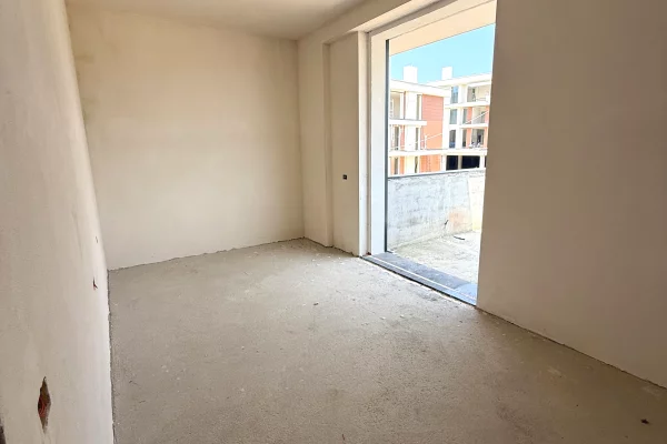 Shtepi ne shitje Apartament ne Tirane, 2+1, Mobilimi Bosh, pa mobiluar, Pagesa 159,421  Euro.