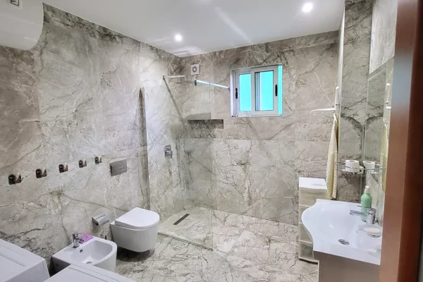 Apartment for rent in Tirana 3+1, Furnished