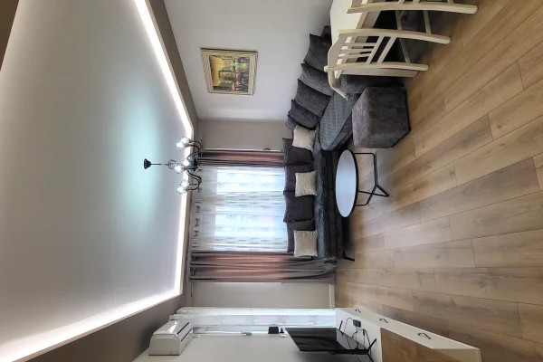 Shtepi me qera 1+1 ne Tirane - 550 Euro