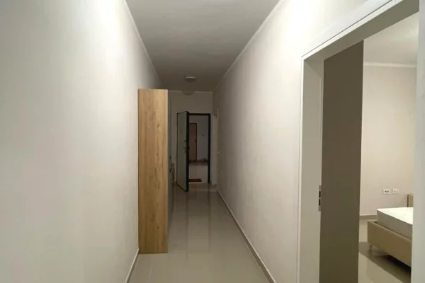 Shtepi me qera 2+1 ne Tirane - 500 Euro