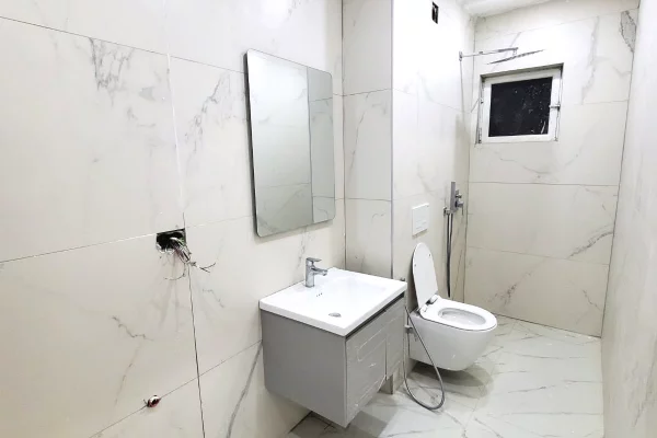 Shtepi ne shitje 1+1 ne Tirane - 180,000 Euro