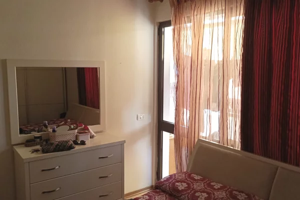 Shtepi me qera 2+1 ne Tirane - 700 Euro