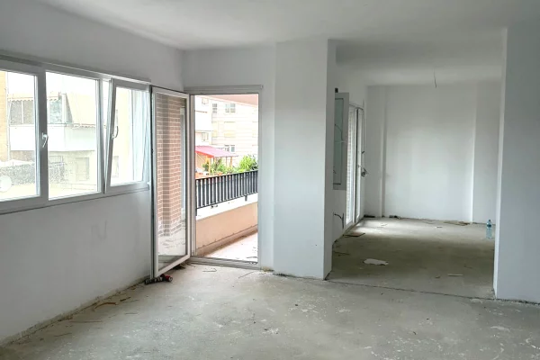 Shtepi ne shitje 3+1 ne Tirane - 338,800 Euro