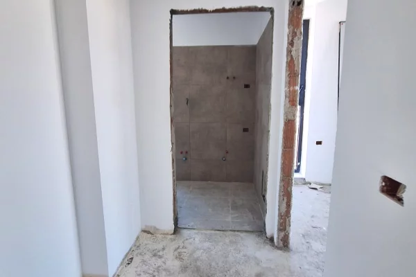 Shtepi ne shitje 1+1 ne Tirane - 125,000 Euro