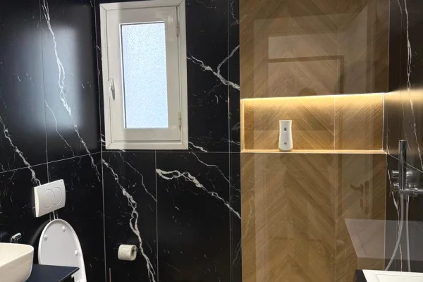 Shtepi me qera 1+1 ne Tirane - 1,000 Euro