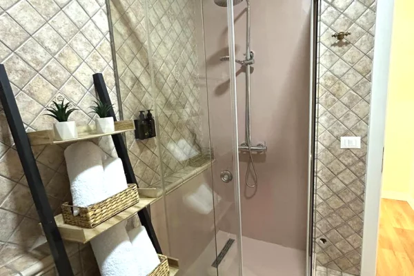 Shtepi me qera 1+1 ne Tirane - 800 Euro