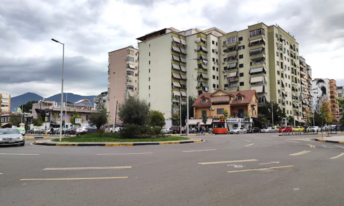 🏢 Jepet me qira ambient zyre – prane KIKA 2