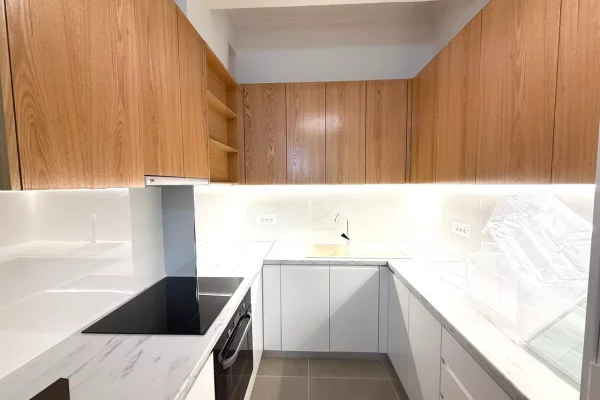 Shtepi me qera Apartament ne Tirane, 2+1, Mobilimi E mobiluar, Pagesa 800  Euro.