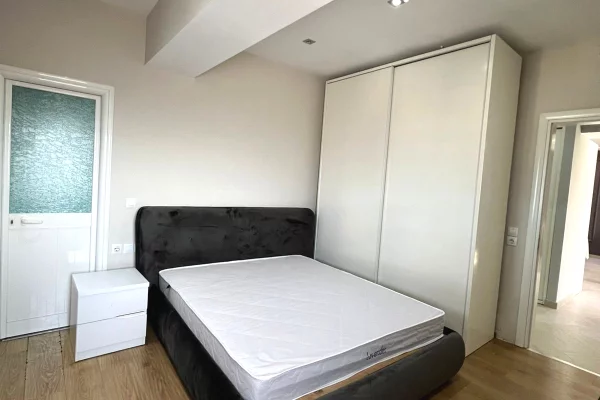Shtepi me qera Apartament ne Tirane, 2+1, Mobilimi E mobiluar, Pagesa 600  Euro.