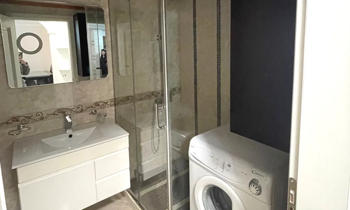 Shtepi me qera Apartament ne Tirane, 1+1, Mobilimi E mobiluar, Pagesa 600  Euro.