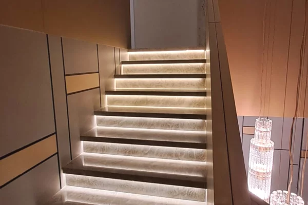 🏢 Ambient Zyre Premium me Qira – Ish Blloku