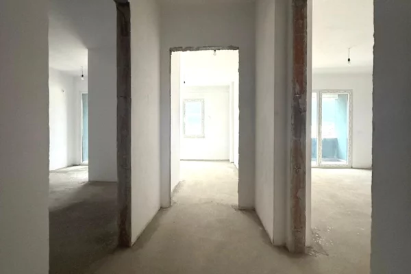 Apartment for sale in Tirana 2+1, Emty
