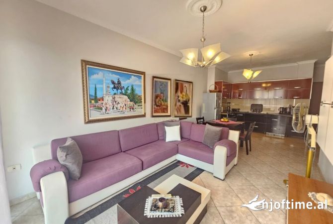 Shtepi me qera 2+1 ne Tirane - 600 Euro