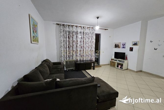 Shtepi ne shitje 2+1 ne Tirane - 110,000 Euro