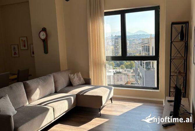 Shtepi me qera 2+1 ne Tirane - 700 Euro